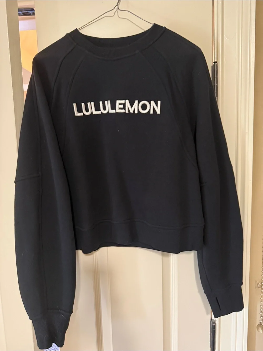 Lululemon cropped sweatshirt